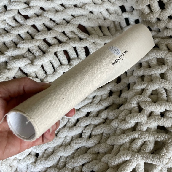 MAGNOLIA HOME BY JOANNA GAINES FRAMELESS HAND PAINTED PLANT CANVAS NEW - Picture 10 of 11